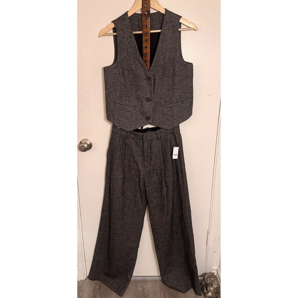 GAP NWT Grey Herringbone WoolBlend 2Piece Suit Set Vest S 365 HighRise Trouser 4